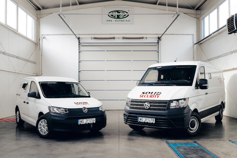Volkswageny Caddy i Volkswageny Craftery w wersji bankowóz wzbogacają flotę firmy Solid - 8.
