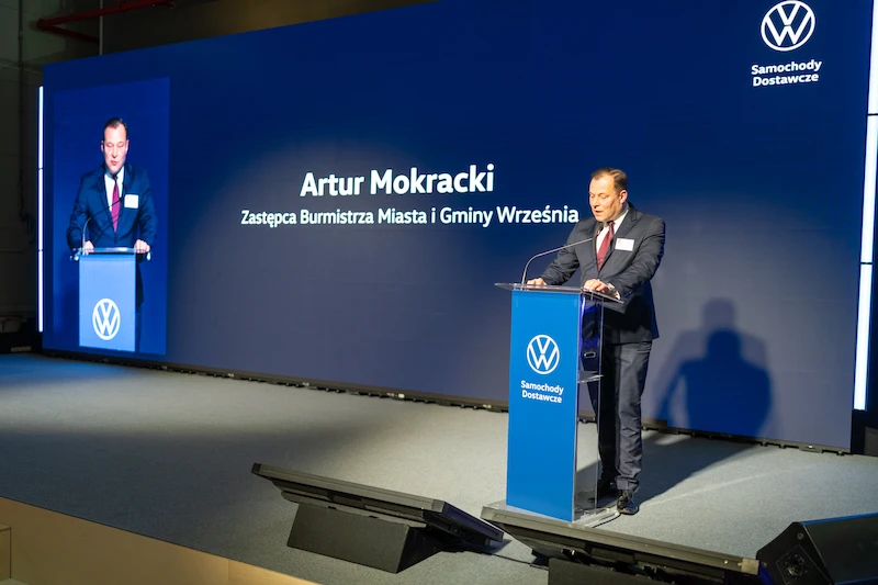 Fabryka Volkswagen Poznań we Wrześni: Wmurowano kamień węgielny pod nowe hale do produkcji elektrycznego Craftera - 4.