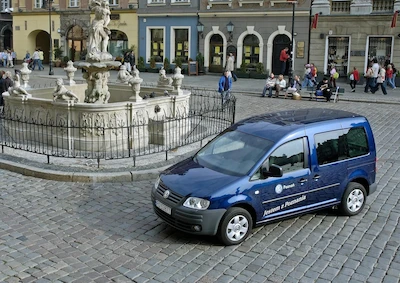 Trzy pokolenia Caddy spod jednego dachu. Ponad dwie dekady historii pisanej w Poznaniu