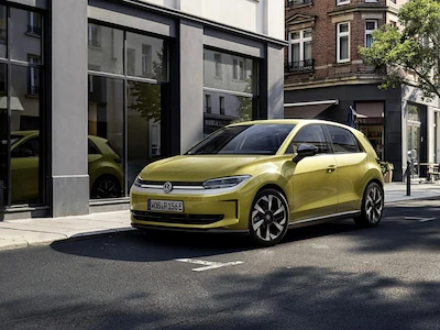 Nowe ID. Polo od 99 990 zł. W sprzedaży dostępna jest już wersja z akumulatorem 37 kWh
