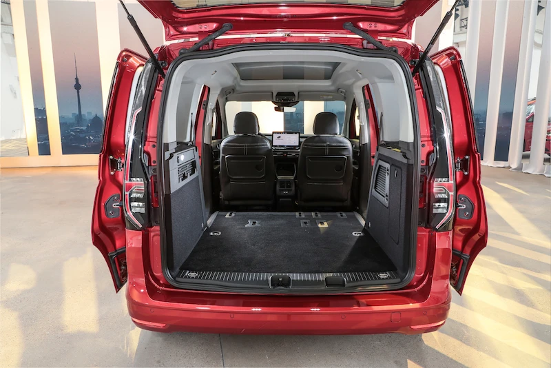 Z polskiej fabryki w świat: rusza produkcja Nowego Caddy w Poznaniu - 22.