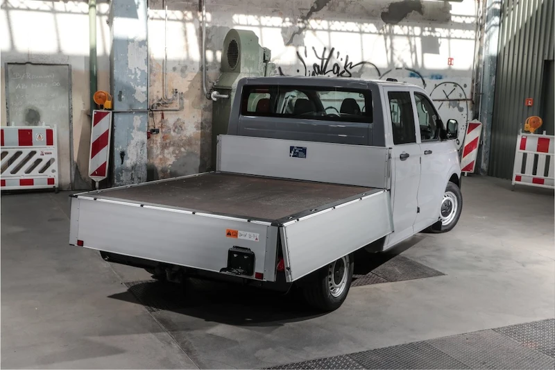 Elektromobilność, która pracuje. Polska premiera e-Transportera Skrzyniowego na Kongresie Nowej Mobilności - 10.