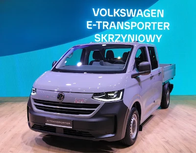 Elektromobilność, która pracuje. Polska premiera e-Transportera Skrzyniowego na Kongresie...