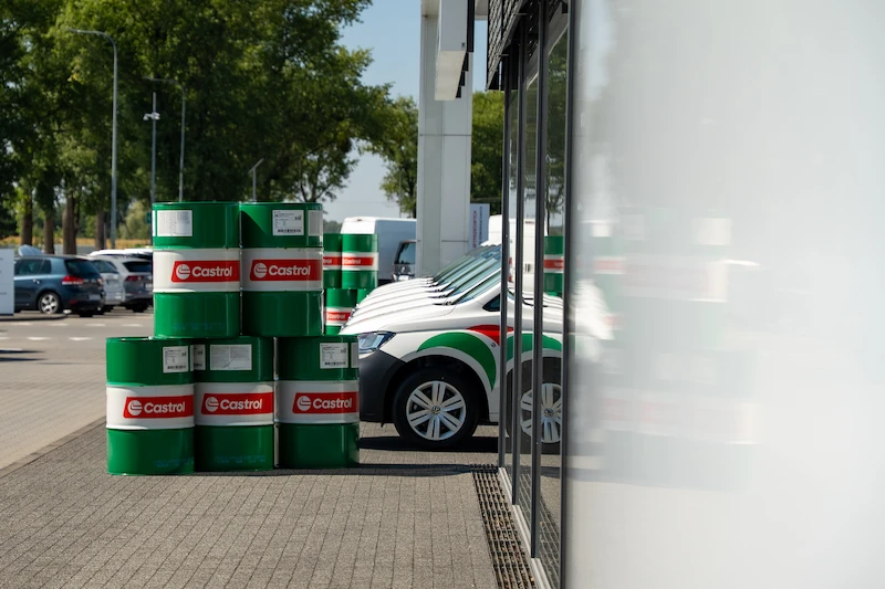 Ponad 40 Volkswagenów Caddy dla Dystrybutorów marki Castrol - 6.