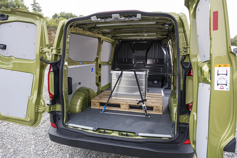 Caddy, Transporter i Crafter na torze. „Dostawczaki” w podbramkowych sytuacjach - 11.
