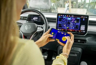 Volkswagen Samochody Dostawcze wprowadza AirConsole i przekształca system infotainment w konsolę do gier