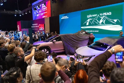 Dwie nagrody, prezentacja sześciu samochodów i rekord Guinnessa. Volkswagen Group Polska...